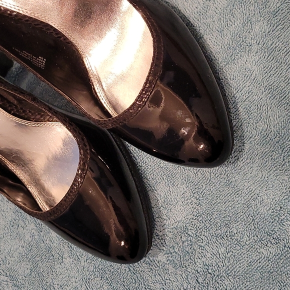 Whbm patent shiny pumps - Picture 2 of 7